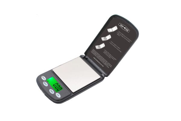 A VAS200 Digital Pocket Scale with an electronic display.