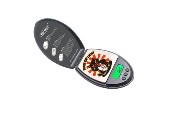 A Black Cat 100 Digital Pocket Scale.