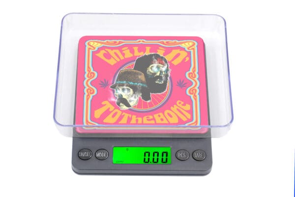 A Chillin 200 digital pocket scale with a picture of the gypsies on it.